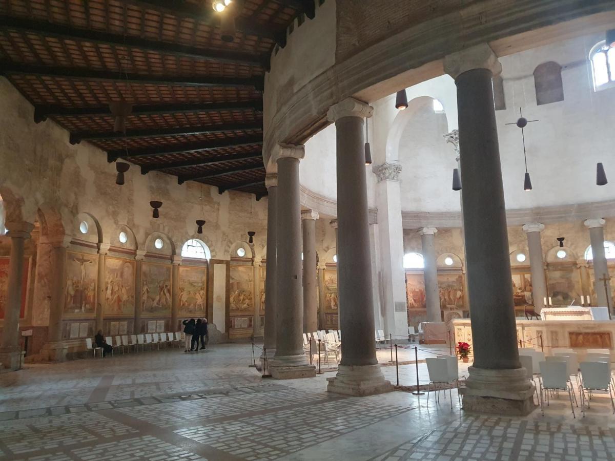 Mini Appartamento Colosseo Ρώμη Εξωτερικό φωτογραφία