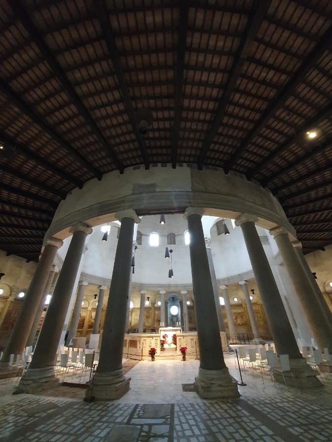 Mini Appartamento Colosseo Ρώμη Εξωτερικό φωτογραφία